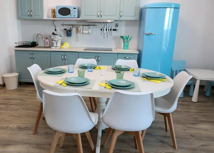 Vecini Cu Marea * Costinesti